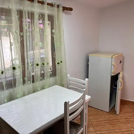 Cozy House Close To Center Vila Tirana